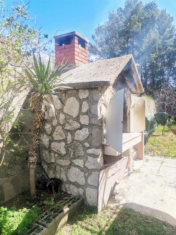 Apartman Pejic Podstrana Luaran gambar